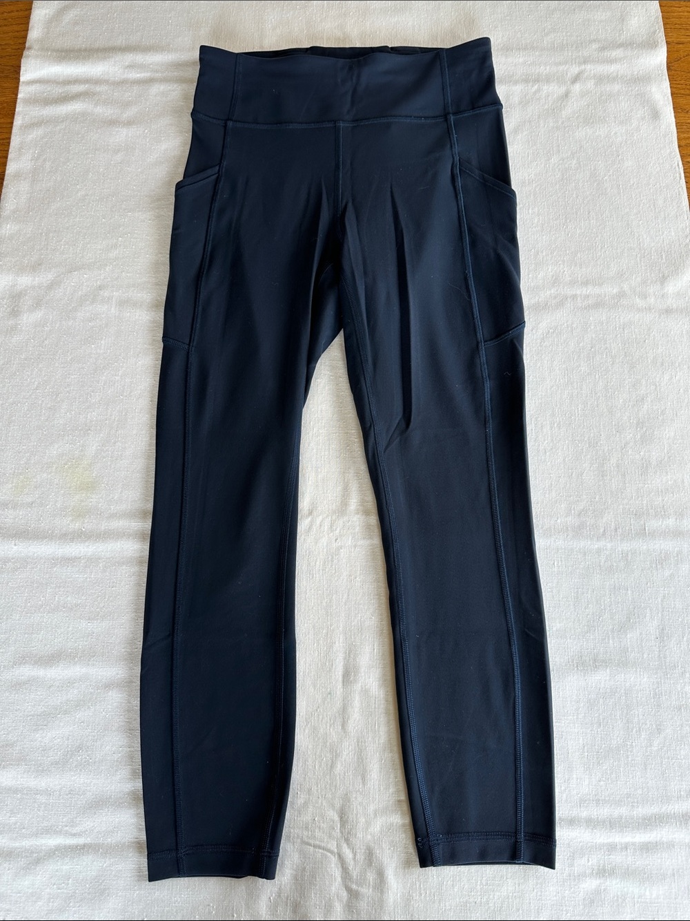 Lululemon Invigorate Crop True Navy 6